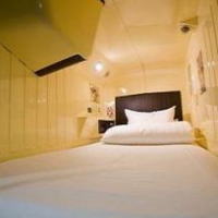 サウナ＆カプセルホテル　ダンディ